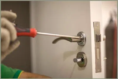 Locksmith Solution Services Marlboro, NJ 732-749-7039 - 68-44-8